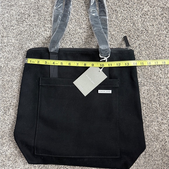 Everlane Black Canvas Tote with Pocket - Picture 4 of 5